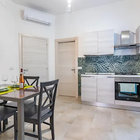 Doctor Apartment *